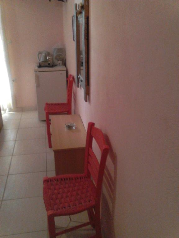 אדאמאס Mary Rooms חדר תמונה