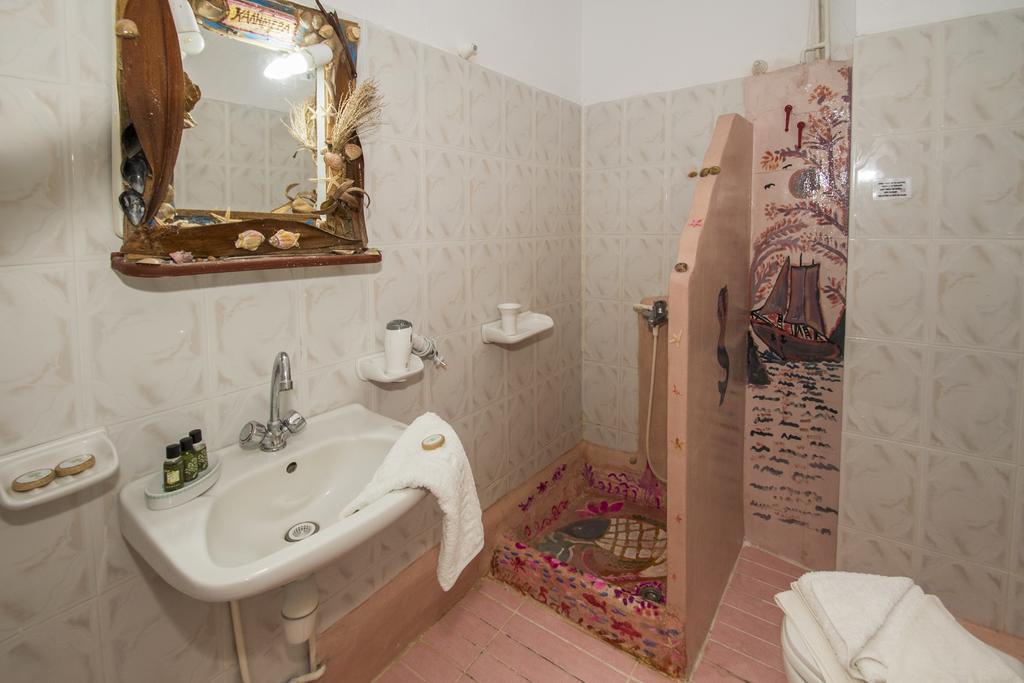 אדאמאס Mary Rooms מראה חיצוני תמונה